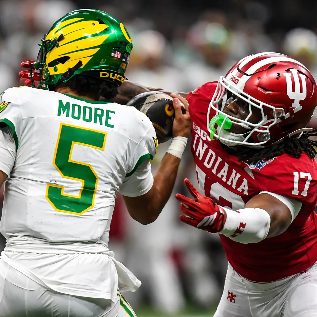Oregon Ducks Overwhelmed by Indiana in Peach Bowl Semifinal Loss